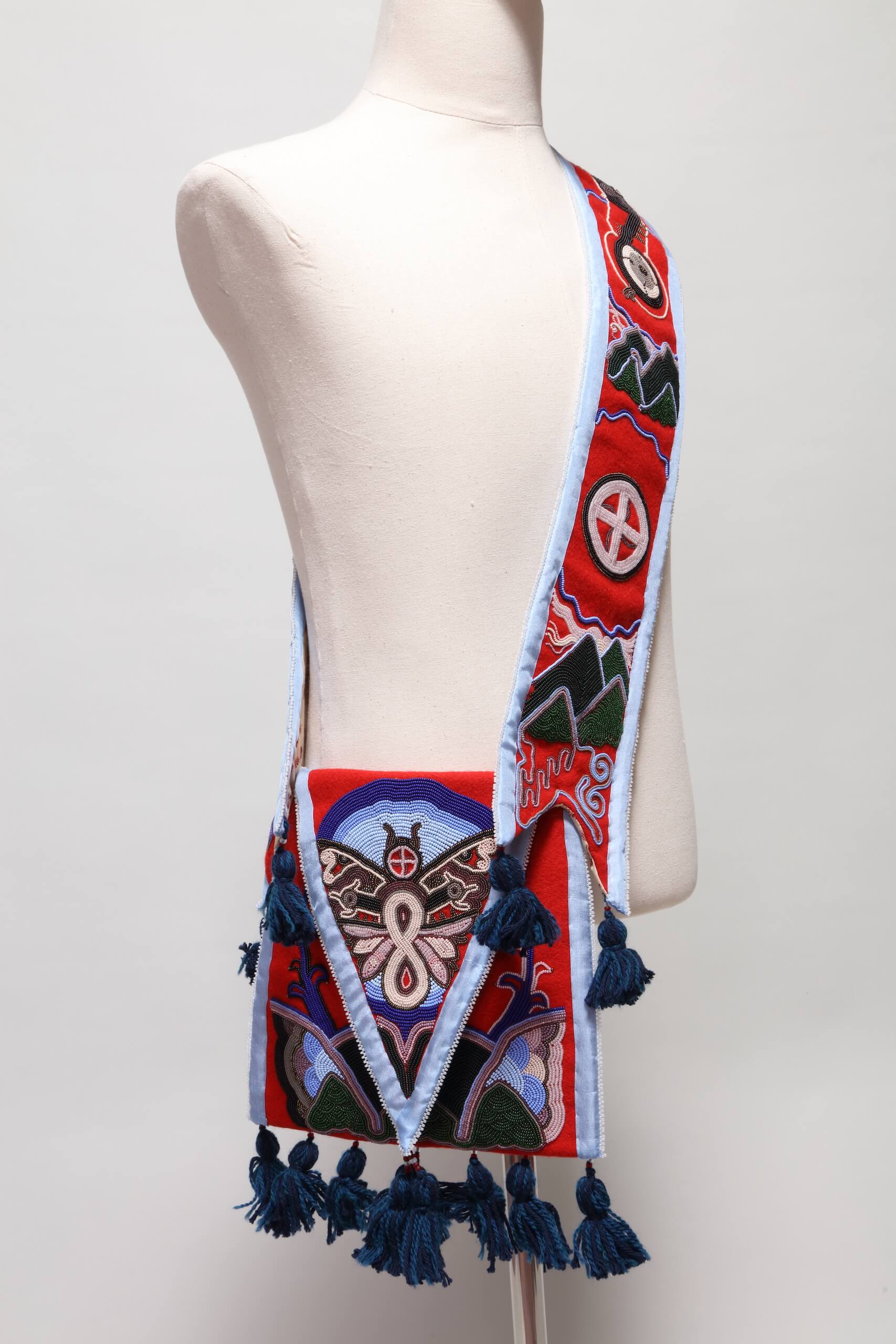 Carolyn Pallet, Genus Cherokeea, 2016